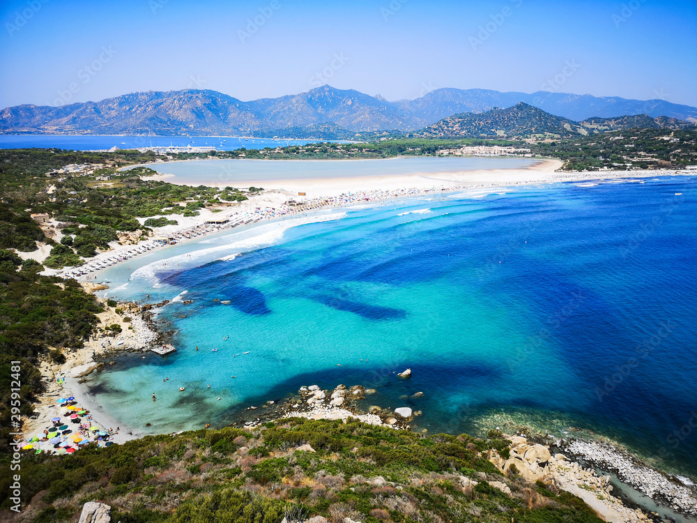 Obraz premium Transparent and turquoise sea in Porto Giunco, Sardinia, Italy