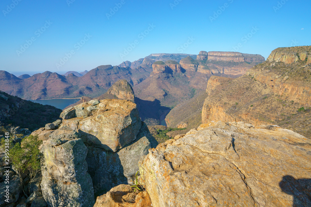 hiking on the leopard trail, upper lookout, blyde river canyon, south africa 5