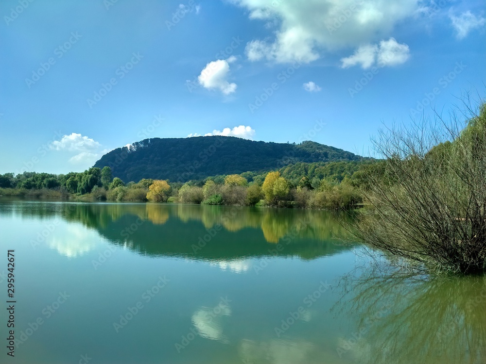 Fototapeta premium Lake in Nadvirna
