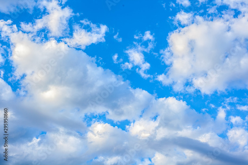Fototapeta Naklejka Na Ścianę i Meble -  blue sky background with a tiny clouds.