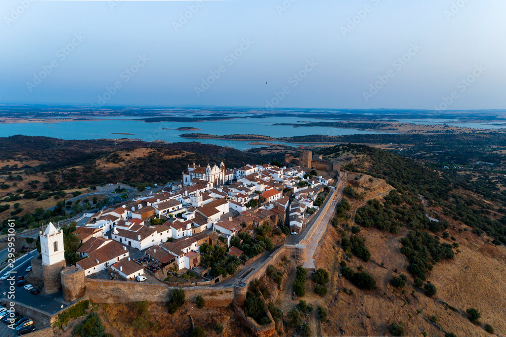 Ταπετσαρία Aerial view of the beutiful historical village of Monsaraz, in Alentejo, Portuga