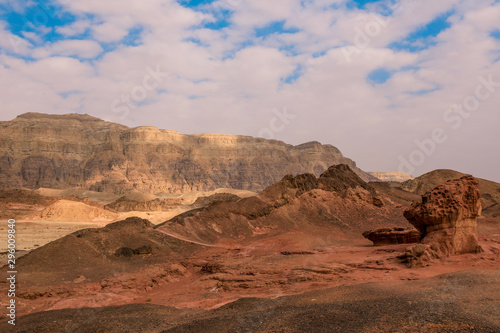 Fototapeta Naklejka Na Ścianę i Meble -  Amazing View to the Red Rocks and Desert Sands in Timna National Park, Israel