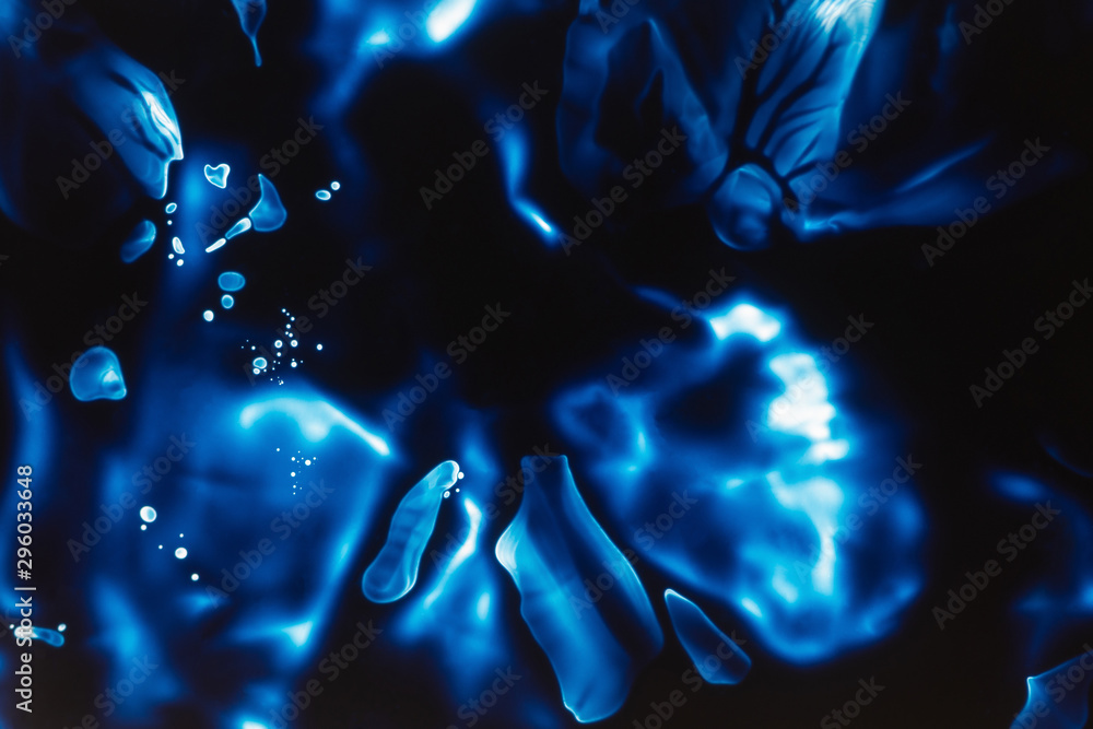 Deep blue Deep blue