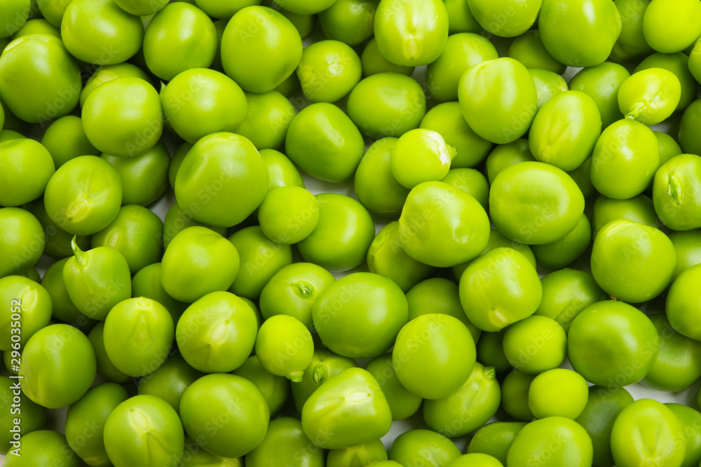 green peas isolated green peas isolated