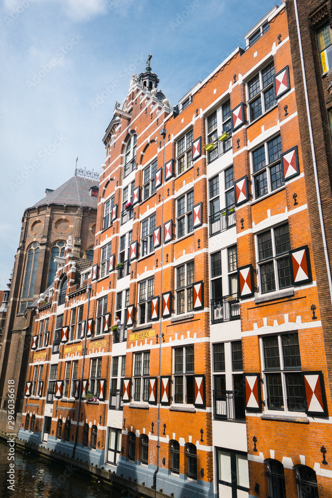 immeuble bâtiment à AMSTERDAM