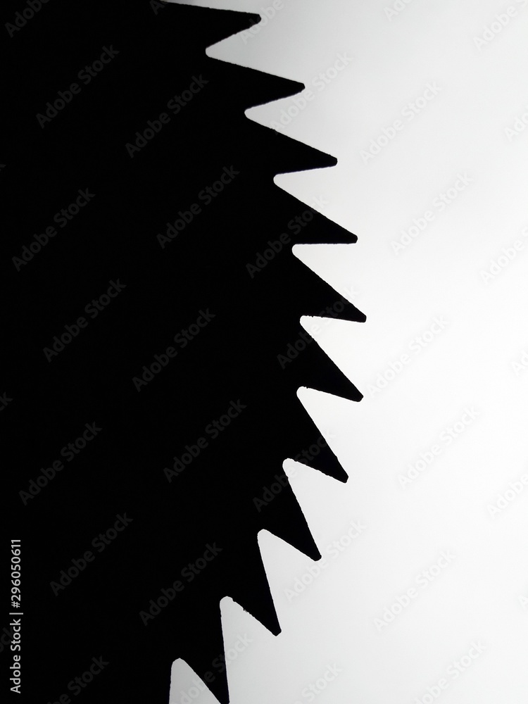 the silhouette of the teeth of a circular the silhouette of the teeth of a circular