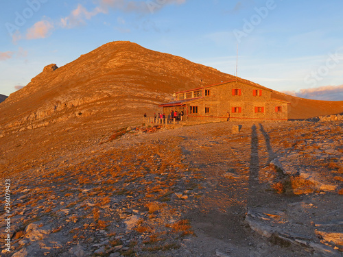 Bergwandern und Erfolg beim Erreichen des Gipfels