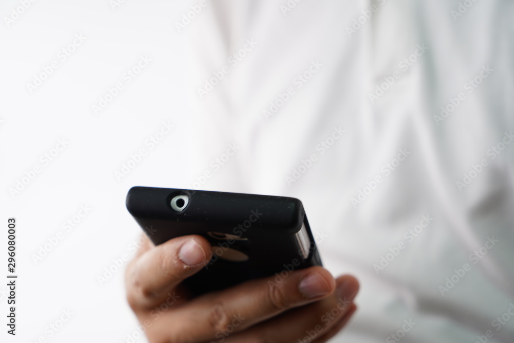 スマートフォン使用中 スマートフォン使用中