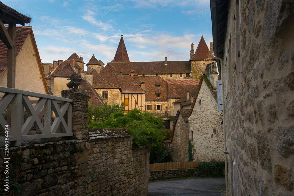 Wunderschönes Dorf Carennac im Vallée de la Dordogne