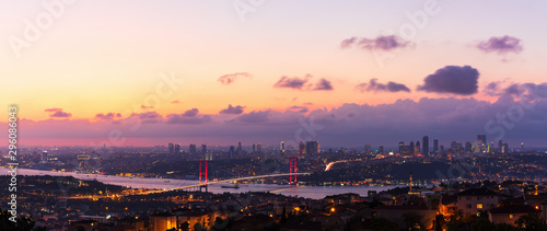 Obraz na płótnie The Bosphorus Bridge and the night lights of Istanbul, aerial panorama w salonie