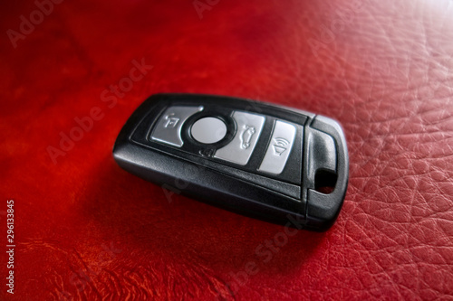 wireless car key photo