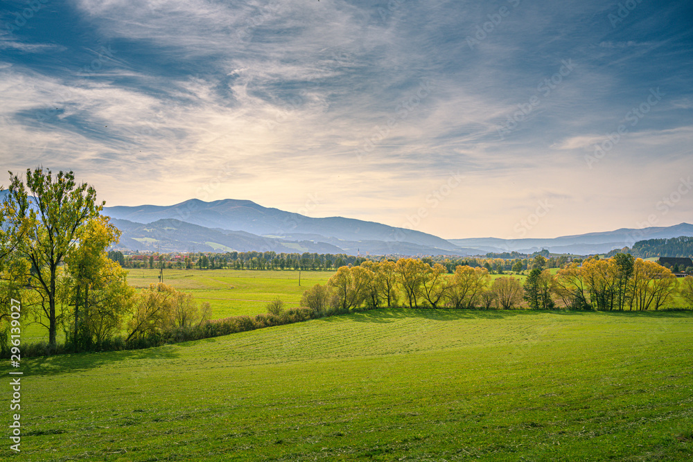 Fototapeta premium Herbstlandschaft Österreich