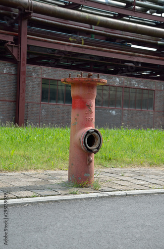Alter Hydrant 