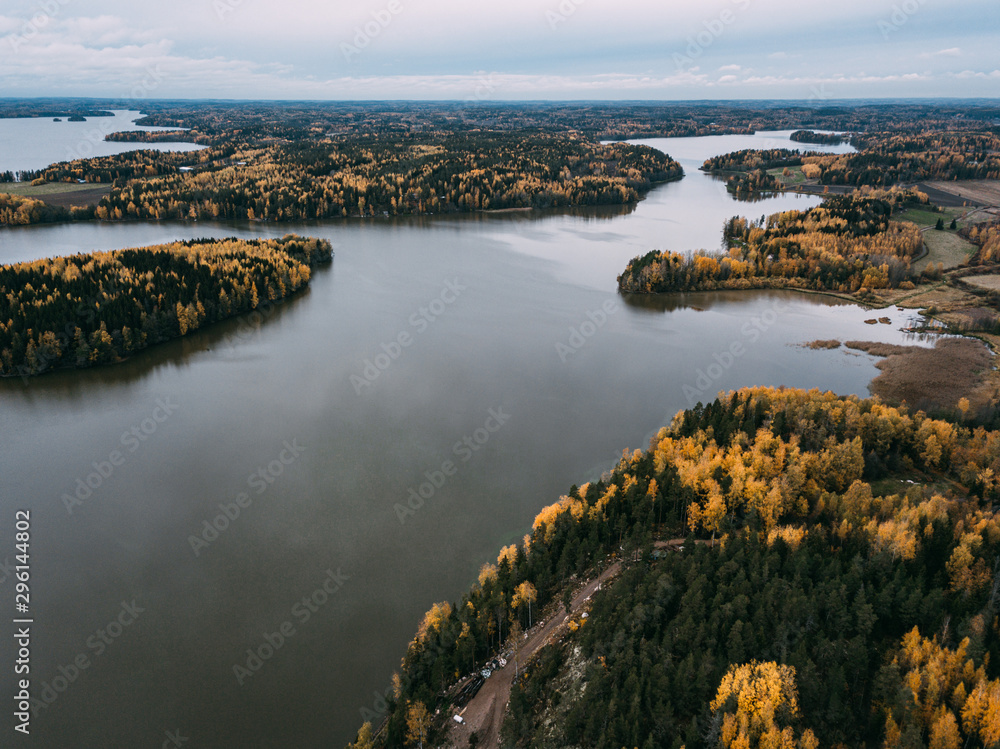 Obraz premium autumn landscape aerial view. Finland near Hiidenvesi lake
