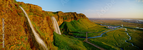 Beautiful Seljalandsfoss wa...