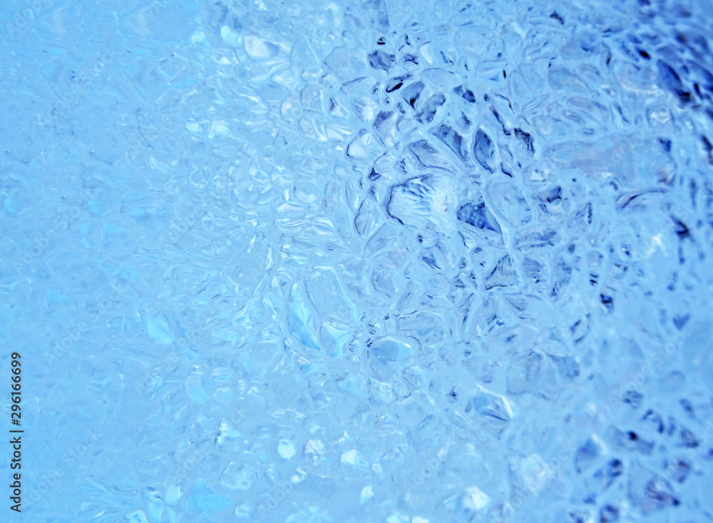 Obraz premium Beautiful ice texture with frozen pattern