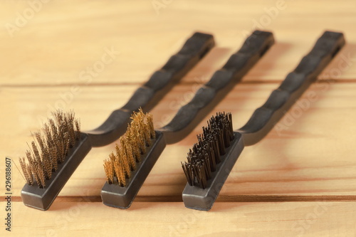 wire brush small