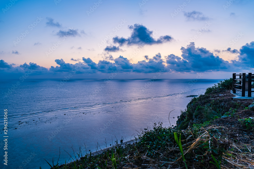 早朝の宮古島　The sky at daybreak in Miyakojima Island, Okinawa.