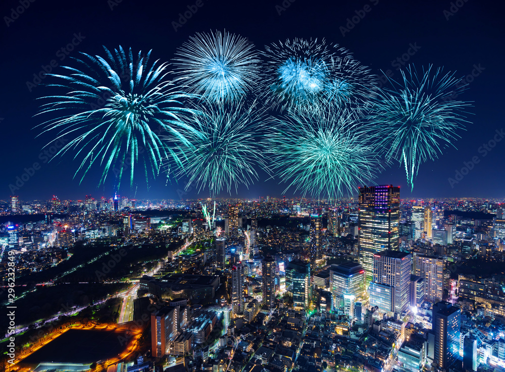 Fototapeta premium Fireworks over Tokyo cityscape at night, Japan