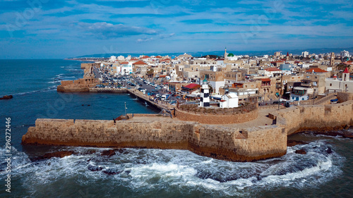 Quadro em tela Aerial View to the Old Akko Port, Israel