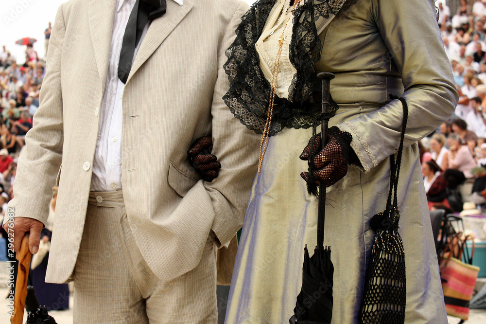 couple d'arlésiens couple d'arlésiens