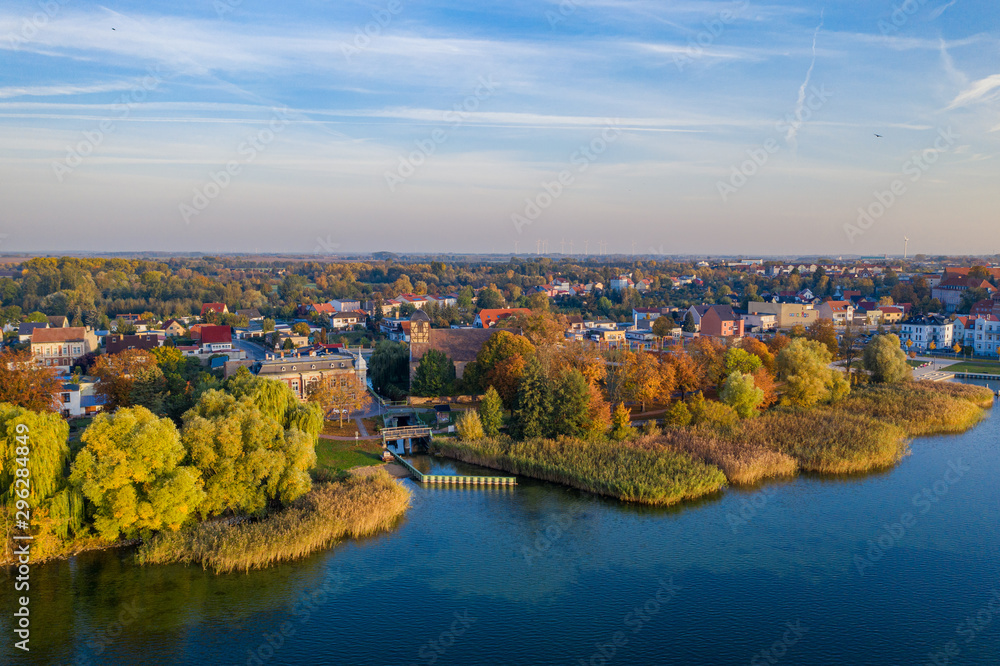 Aussicht auf Prenzlau am Uckersee im Herbst
