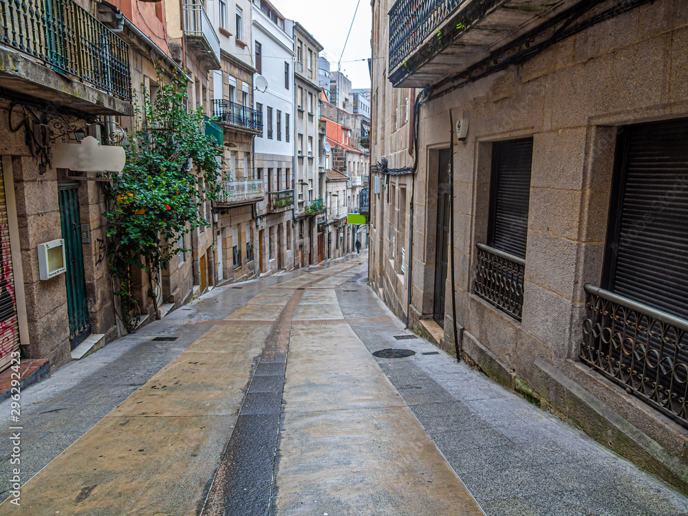 Fototapeta premium Vigo Downhill Street