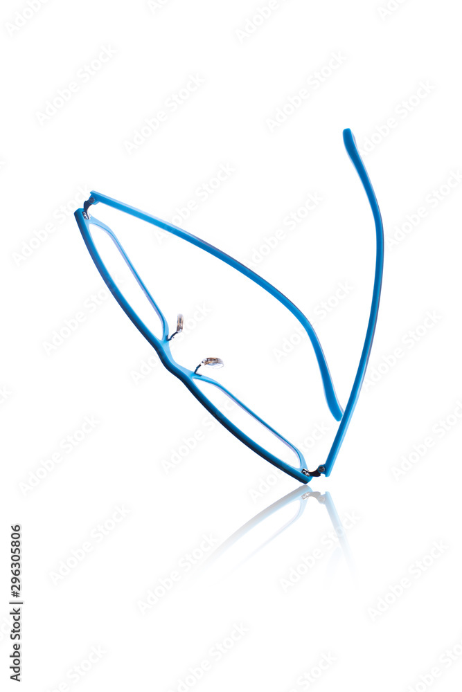 Fototapeta premium glasses on white background
