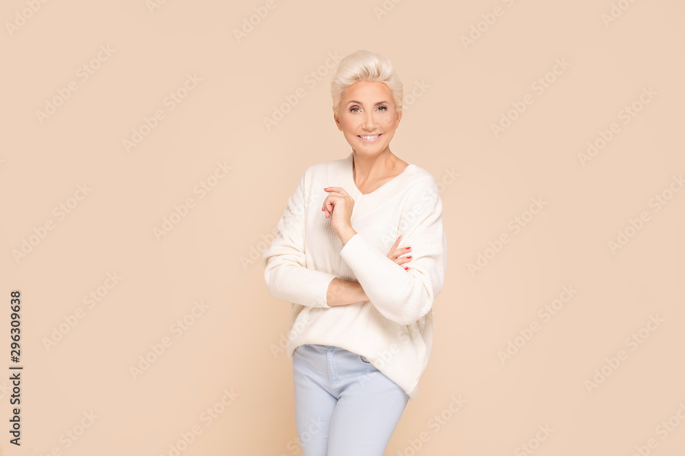 Φωτογραφία Portrait of gorgeous adult woman.