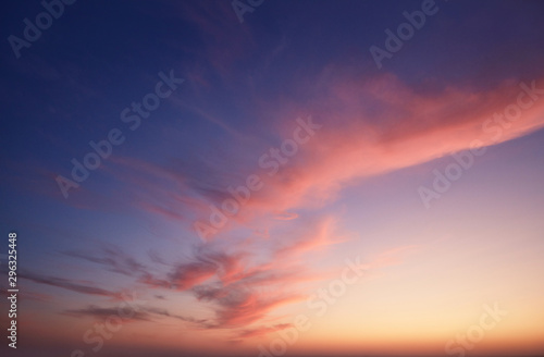 Beautiful pink sky © Iuliia