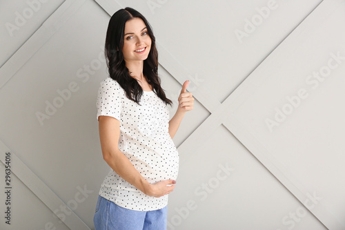 Beautiful young pregnant wo...