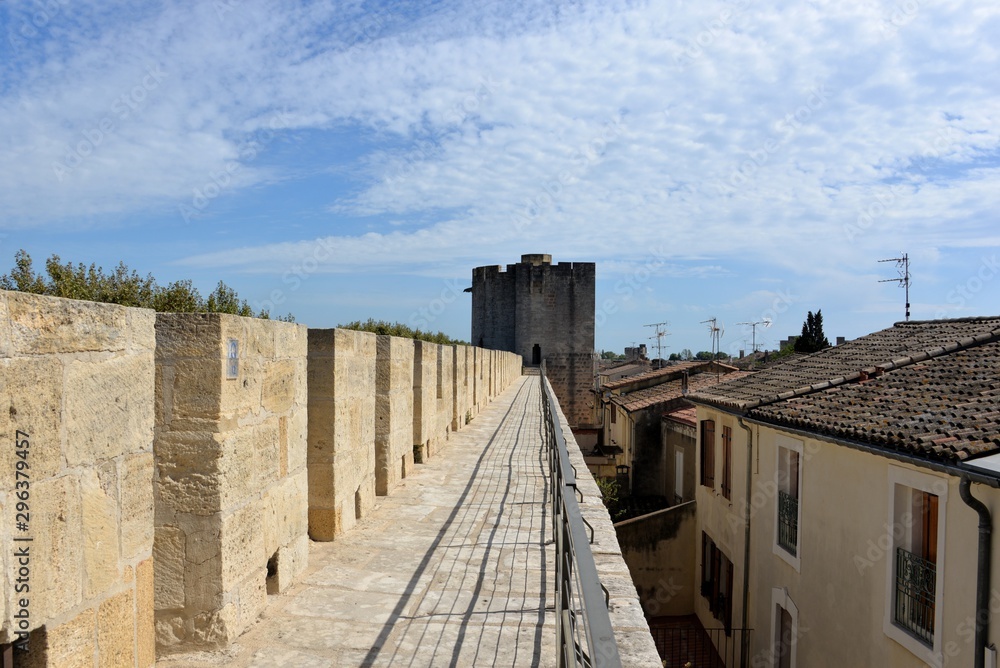 Tours et remparts d’Aigues-Mortes