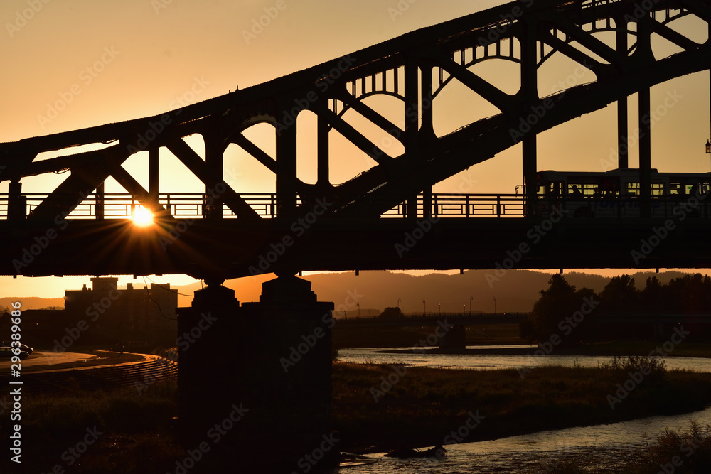 旭橋の夕陽