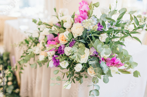 Wallpaper Mural Floral wedding decoration. Wedding table setting decorated with fresh flowers. Wedding floristry. Bouquet with roses, eustoma and eucalyptus leaves. Torontodigital.ca