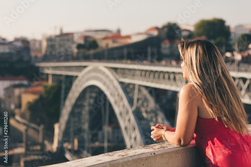 Fototapeta Naklejka Na Ścianę i Meble -  Young enjoying the city of Porto - Portugal