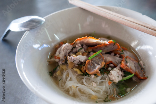 Thailand noddles with cured pork