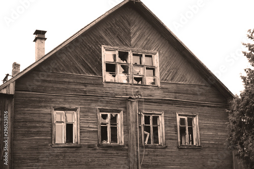  abandoned house