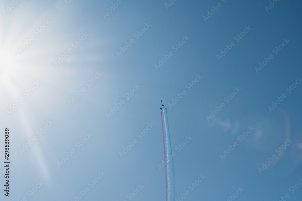 Démonstration des 9 alphajets de la patrouille de France Démonstration des 9 alphajets de la patrouille de France