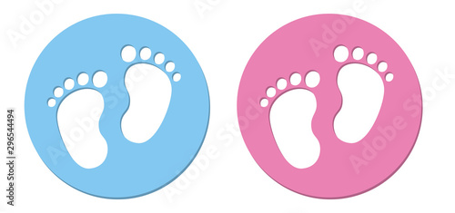 Baby foot barefoot pink and blue button