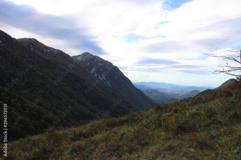 Pic d'Escrets - Pyrénées Pic d'Escrets - Pyrénées
