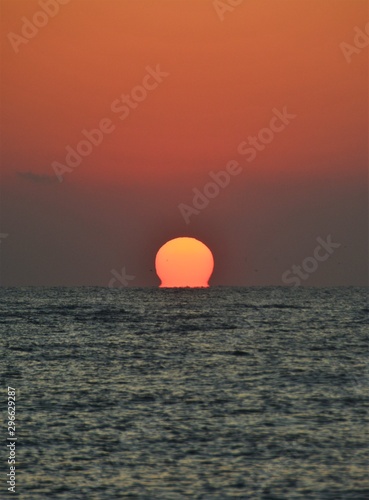 Fototapeta Naklejka Na Ścianę i Meble -  sunrise at the Black Sea