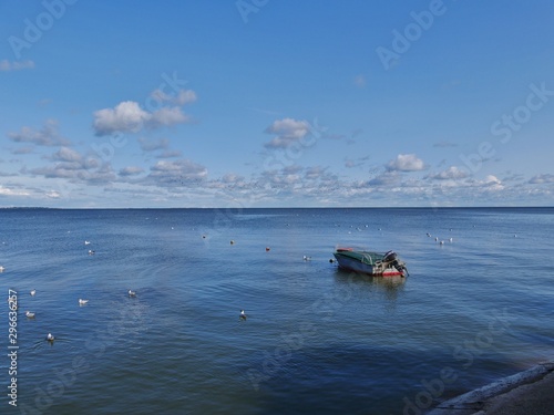 Boot auf glatter See
