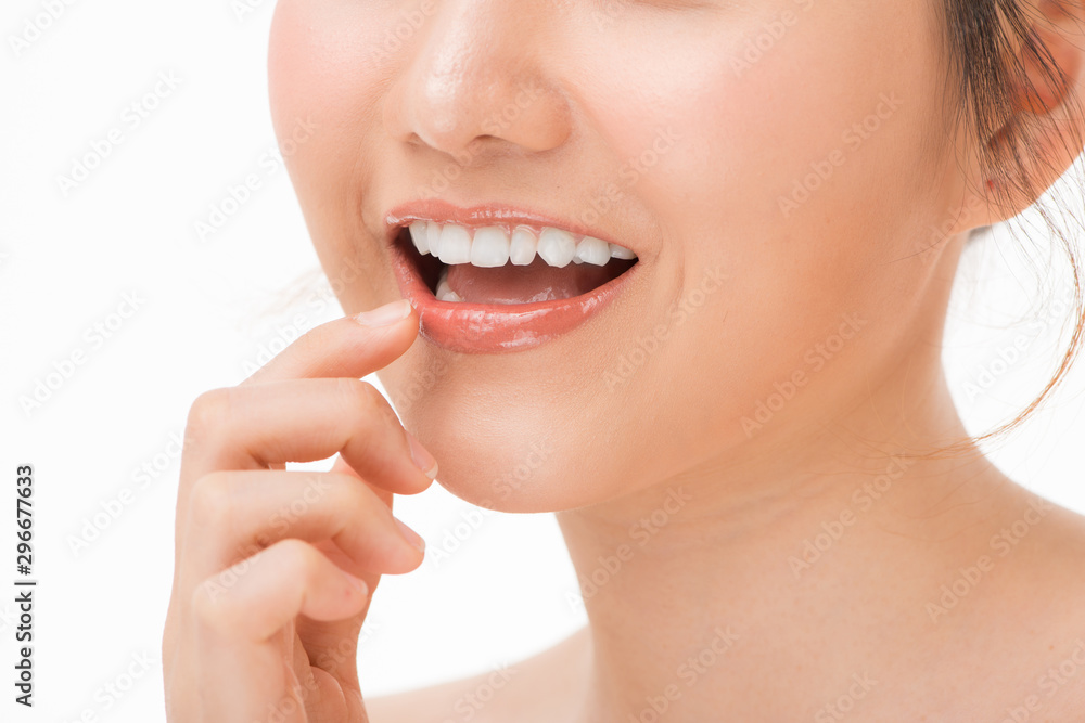Obraz premium Beautiful smile with healthy teeth, close-up