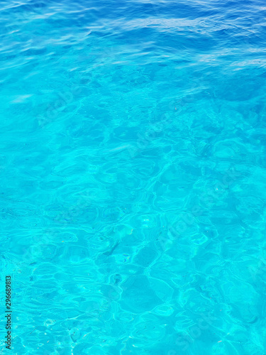 blue water background © 혜연 김