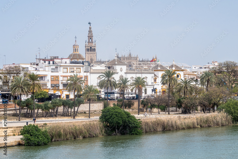 Vistas de la ciudad de Sevilla
