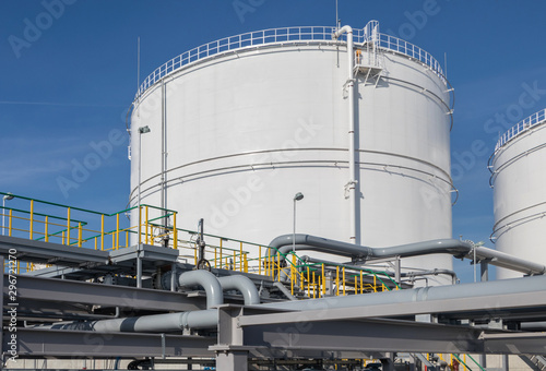 Oil storage tanks and pipes at the oil terminal 