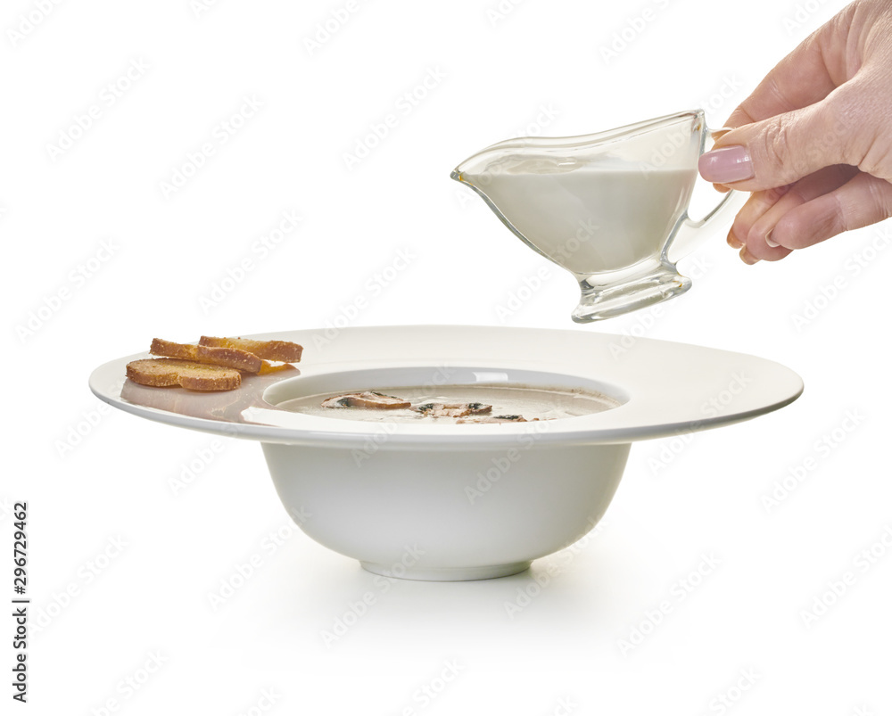 pour cream into mushroom cream soup pour cream into mushroom cream soup