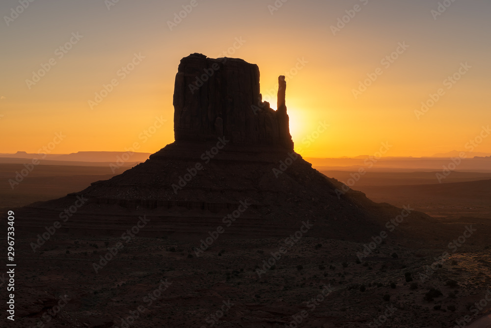 Sunrise over iconic Monument Valley, Arizona, USA