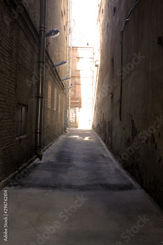alleyway,street,dark