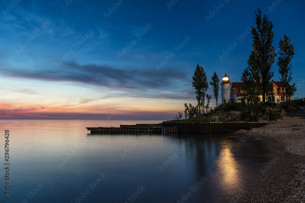 Fototapeta premium lighthouse at dusk